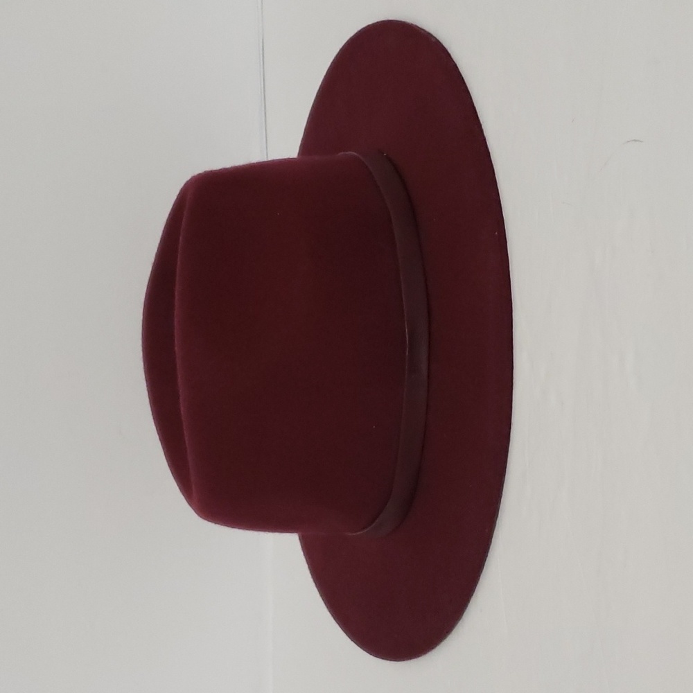 Brand New Tory Burch Bordeaux "Gemini Link" Fedora - Picture 5 of 9
